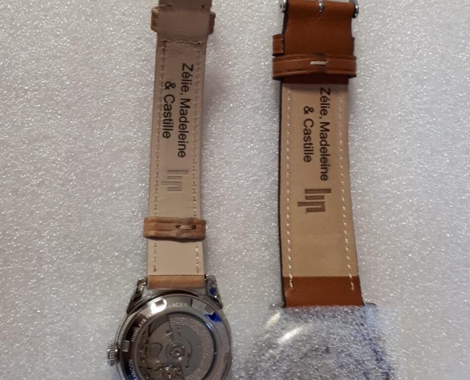 Gravure sur cuir : bracelet de montre